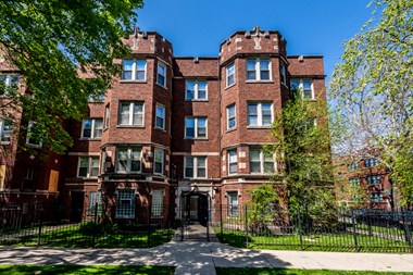 8000 S Drexel Ave 1-3 Beds Apartment for Rent Photo Gallery 1